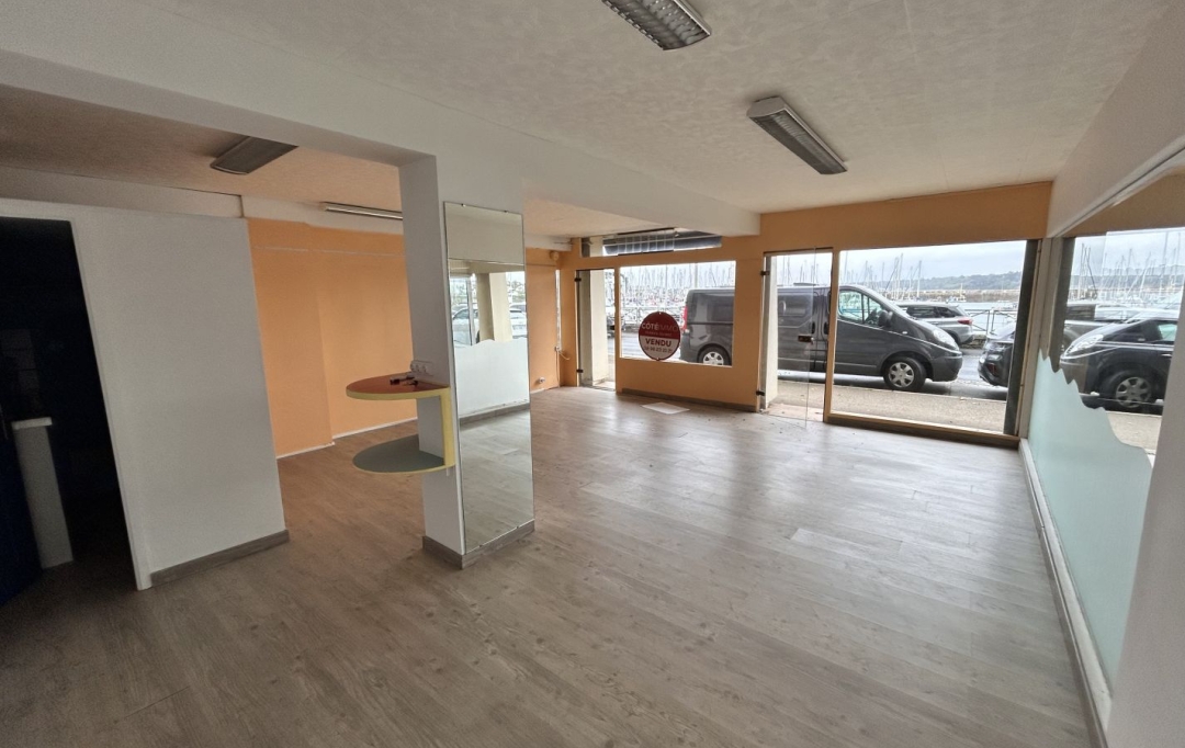 Agence Coté Immo : Office | PERROS-GUIREC (22700) | 40 m2 | 126 000 € 