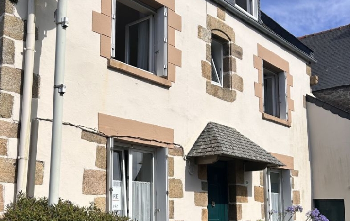 Maison   TREGASTEL  85 m2 230 000 € 